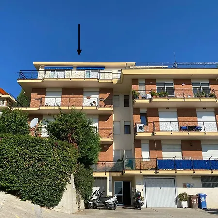 Casa Fiona - Attico Con Incredibile Vista Mare Апартаменты Санремо