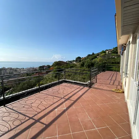 Casa Fiona - Attico Con Incredibile Vista Mare