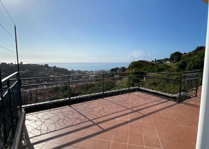 Casa Fiona - Attico Con Incredibile Vista Mare * Sanremo