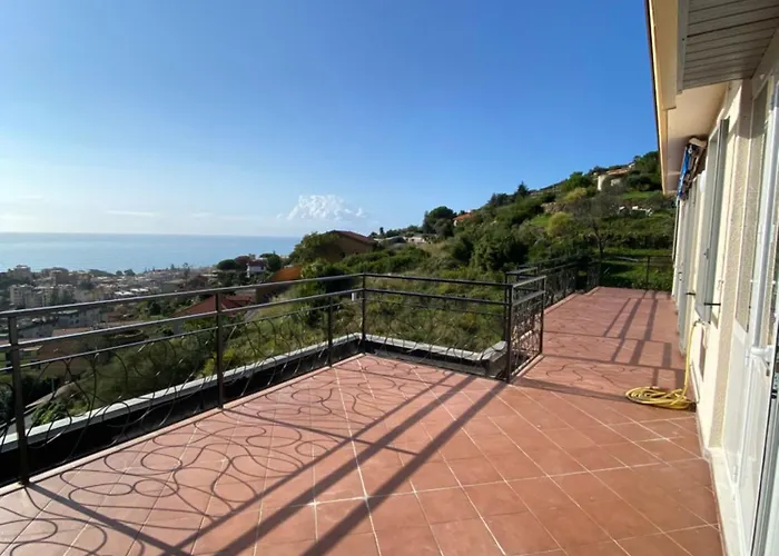 Casa Fiona - Attico Con Incredibile Vista Mare